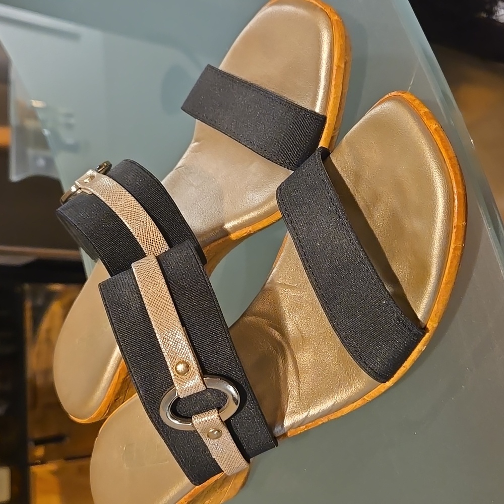 Black and Gold Women's Sandals